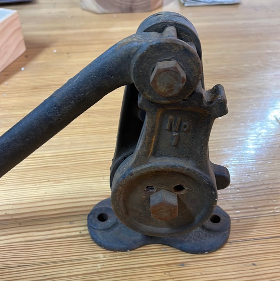 Antique No1 Shear Rod Cutter